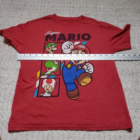 Super Mario Bros - Super Mario & Friends Big Boy's Red T-Shirt Size Small - Picture 11 of 15
